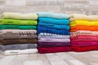 Kvalitný uterák a osuška v širokej škále farieb | Osuška Bade zelená 70x140, Ručník Bade krémová 50x90