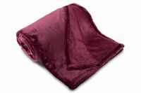 Kvalitná mikroflanelová deka v tmavofialovej farbe | 150/200