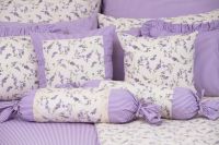 Krepové posteľné oblečky LEVANDULE s prúžkom fialovým
