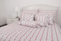 Romantická posteľná bielizeň so vzorom kvetov v slušných farbách Lorenzo